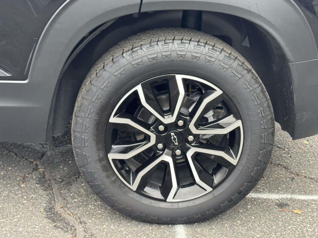 used 2025 Chevrolet TrailBlazer car, priced at $30,995