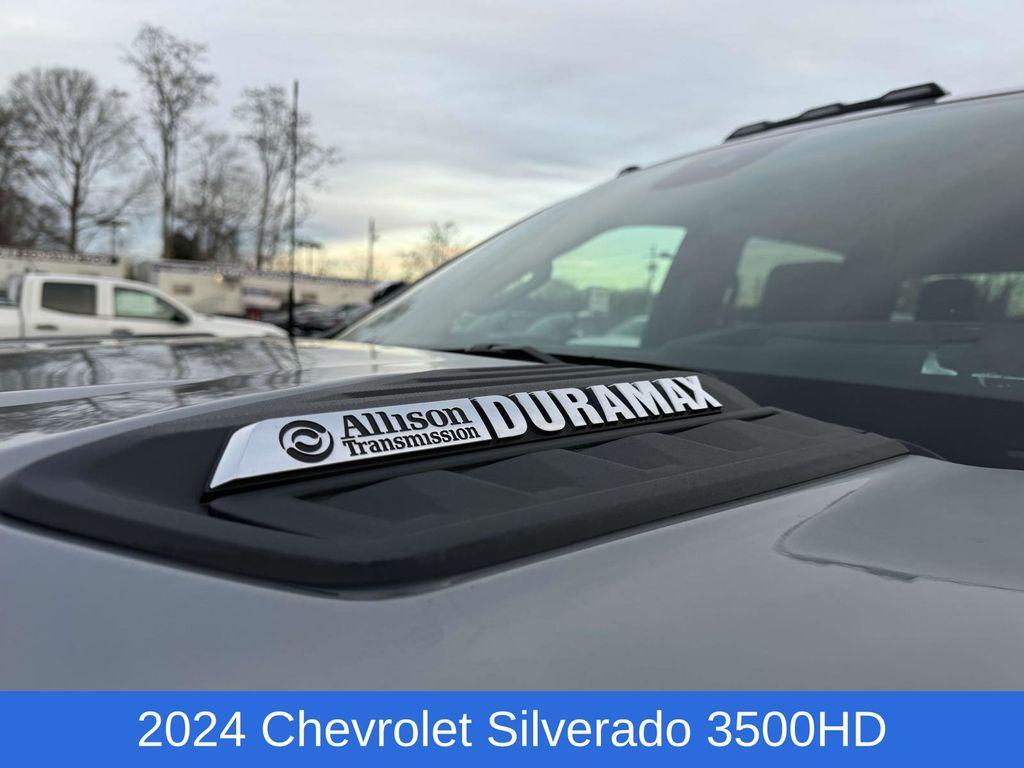 used 2024 Chevrolet Silverado 3500 car, priced at $70,995