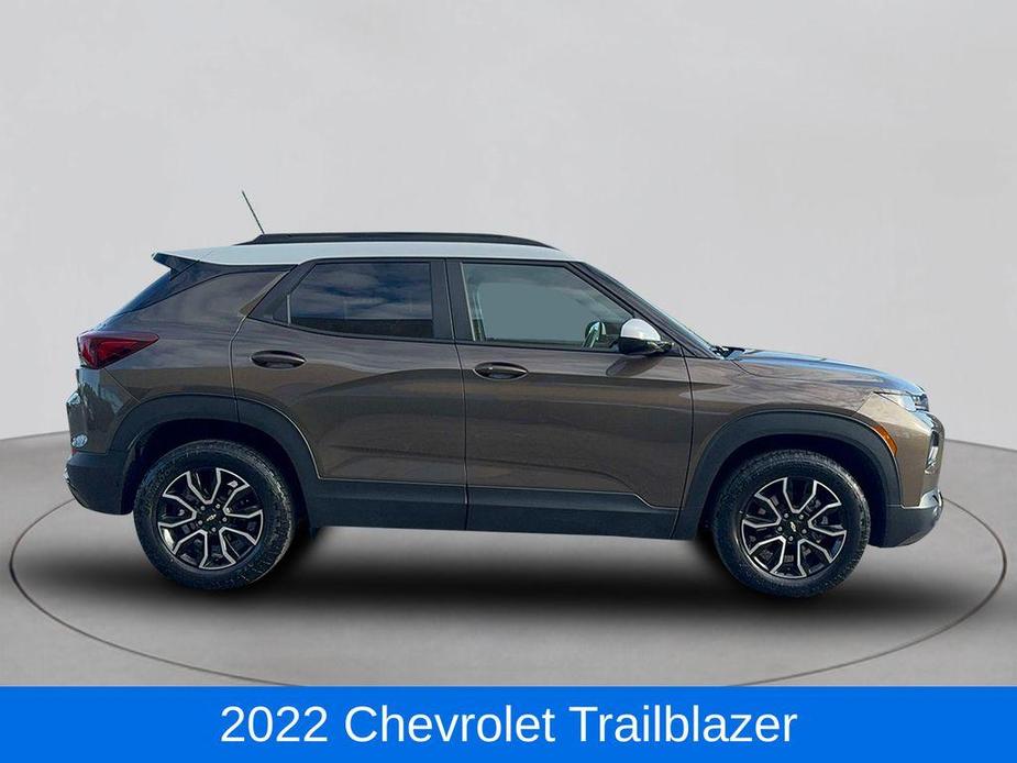 used 2022 Chevrolet TrailBlazer car, priced at $20,395