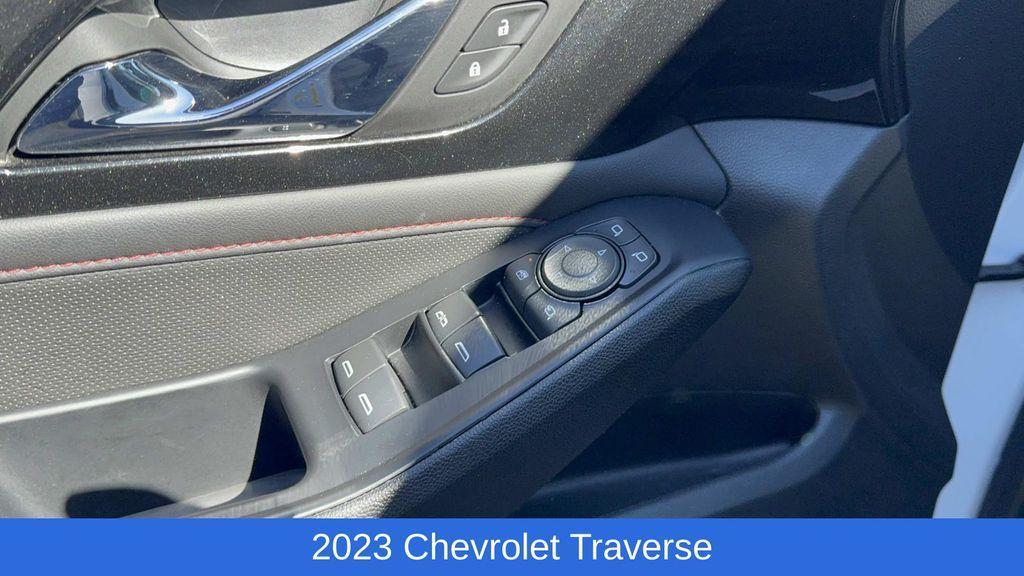 used 2023 Chevrolet Traverse car, priced at $36,495