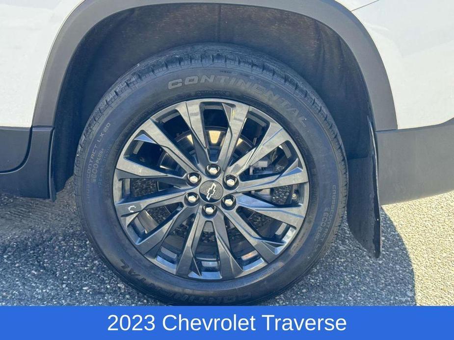 used 2023 Chevrolet Traverse car, priced at $36,495