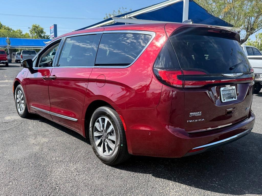 used 2023 Chrysler Pacifica Hybrid car, priced at $39,495