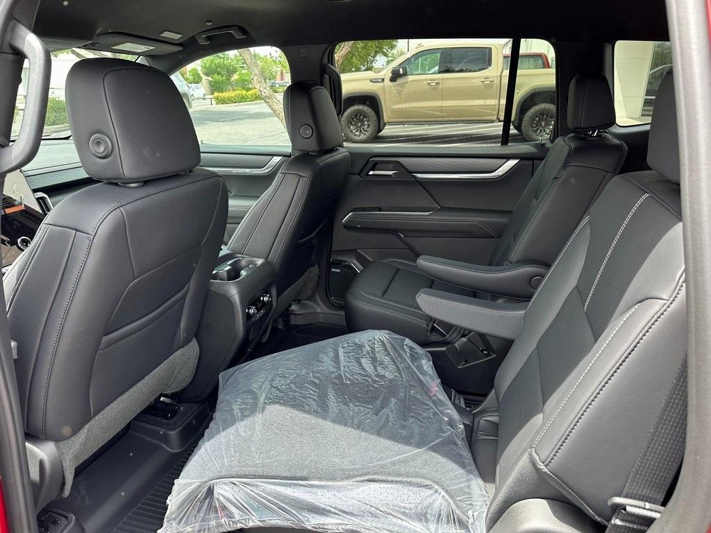 new 2025 GMC Acadia car