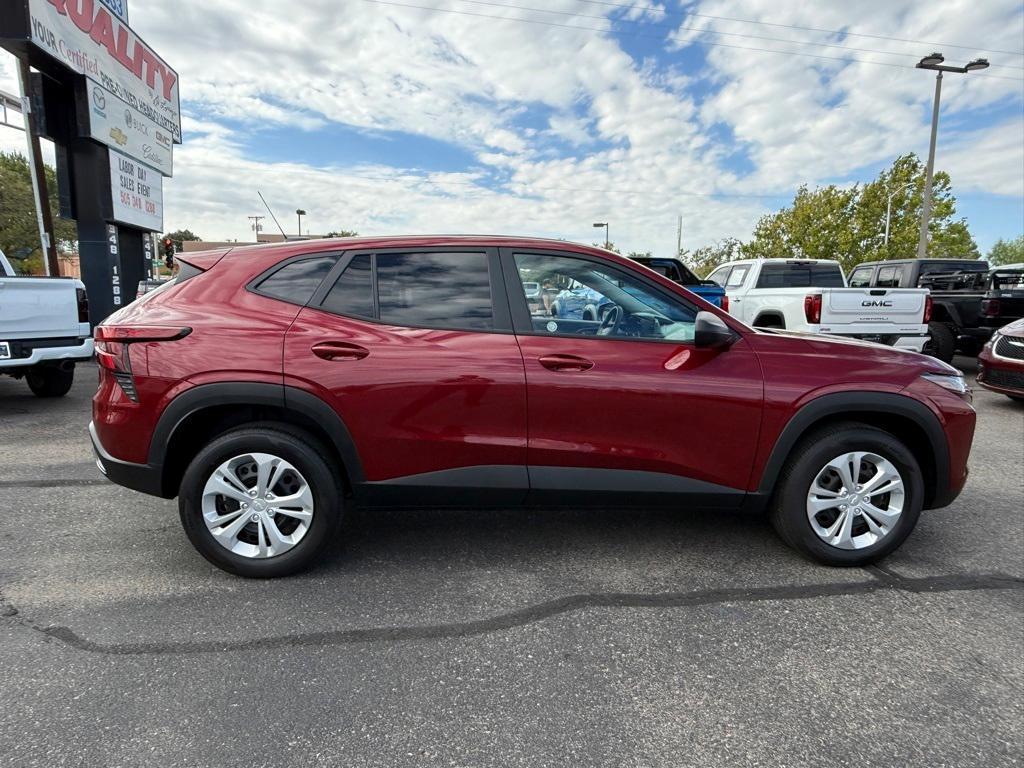 used 2025 Chevrolet Trax car, priced at $25,600