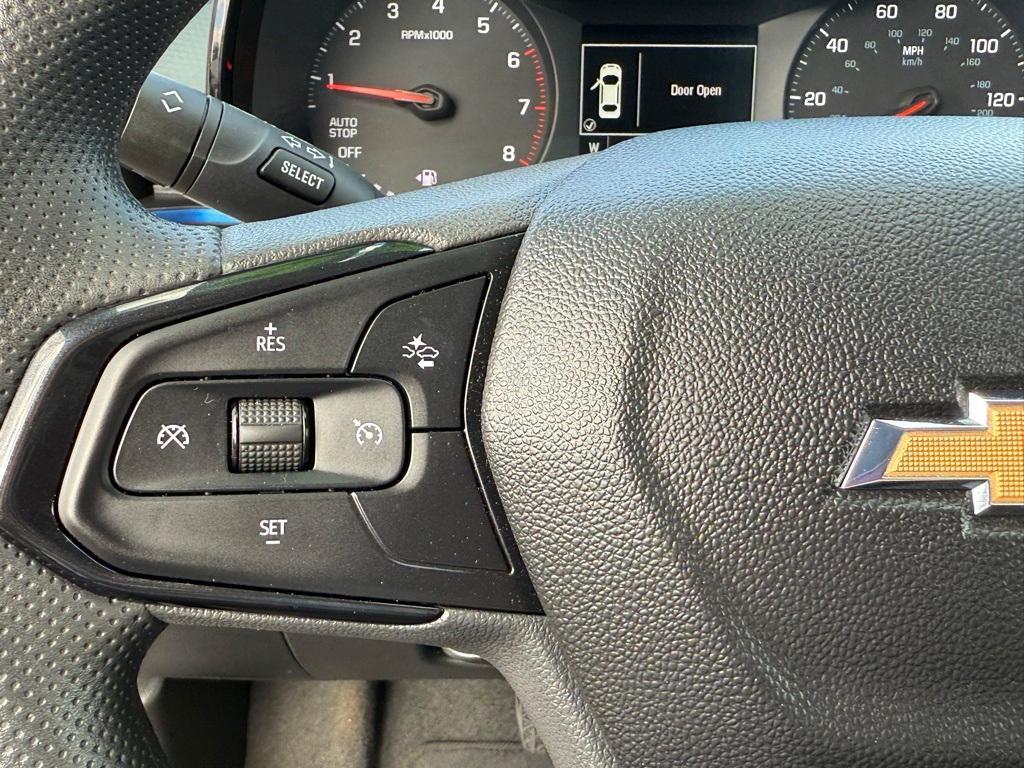 used 2025 Chevrolet Trax car, priced at $25,600