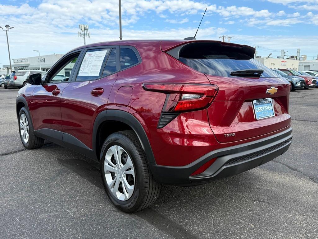 used 2025 Chevrolet Trax car, priced at $25,600