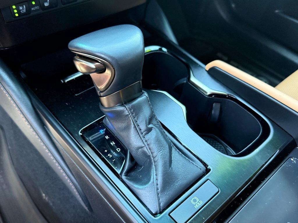used 2024 Lexus ES 350 car, priced at $42,723