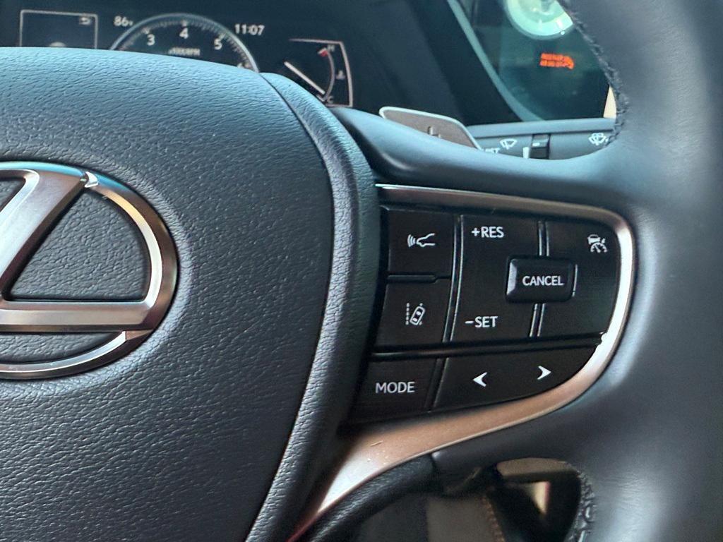 used 2024 Lexus ES 350 car, priced at $42,723