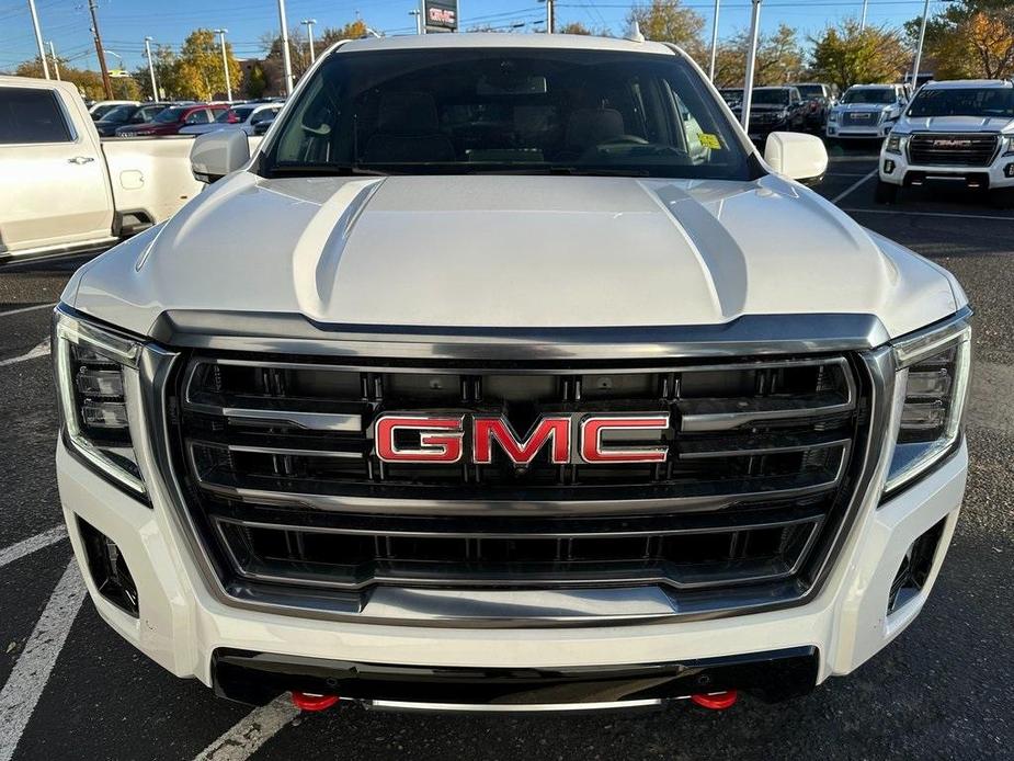 new 2024 GMC Yukon XL car, priced at $81,165