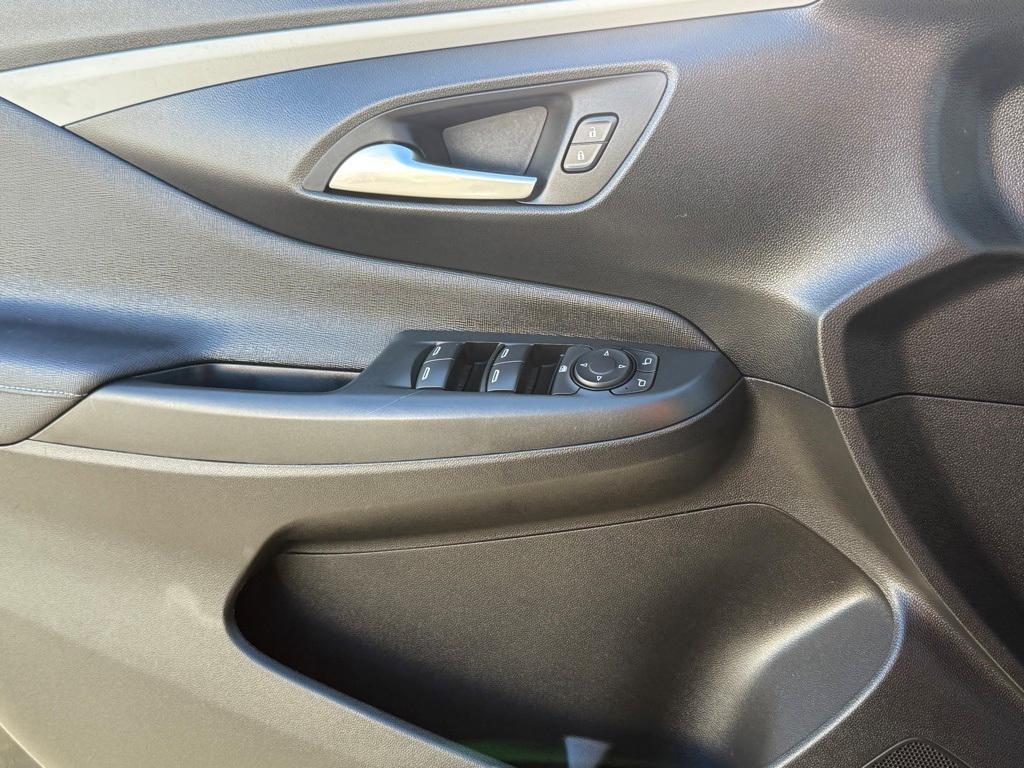 used 2025 Buick Envista car, priced at $28,995