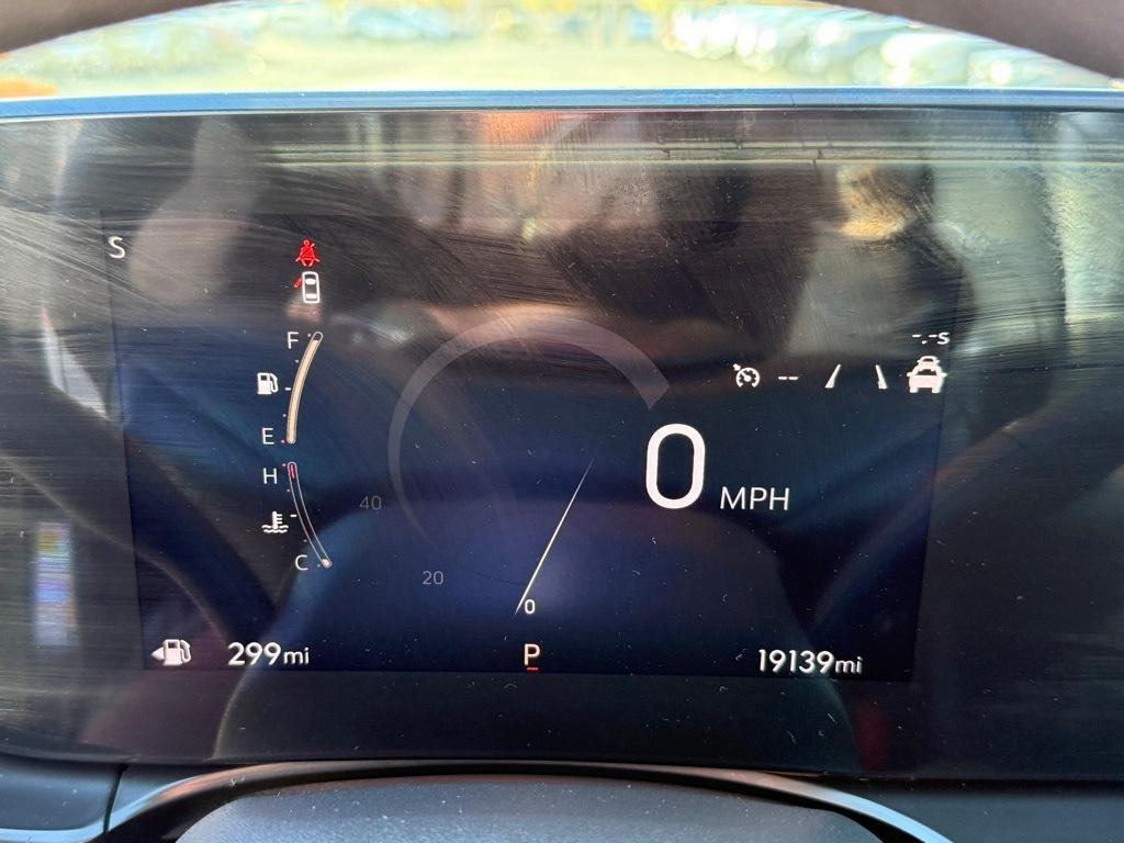 used 2025 Buick Envista car, priced at $28,995