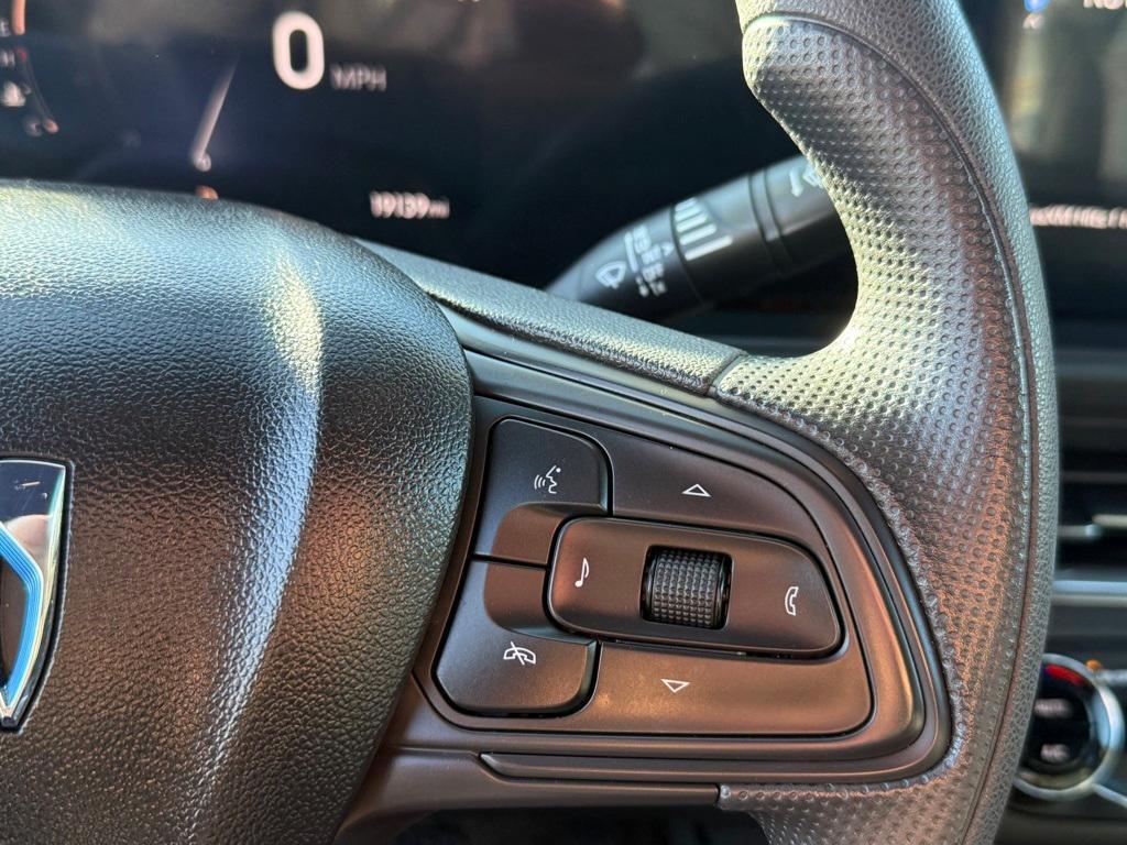 used 2025 Buick Envista car, priced at $28,995