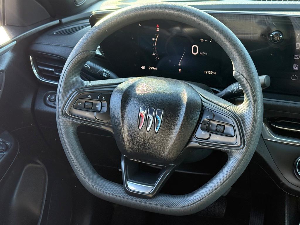 used 2025 Buick Envista car, priced at $28,995