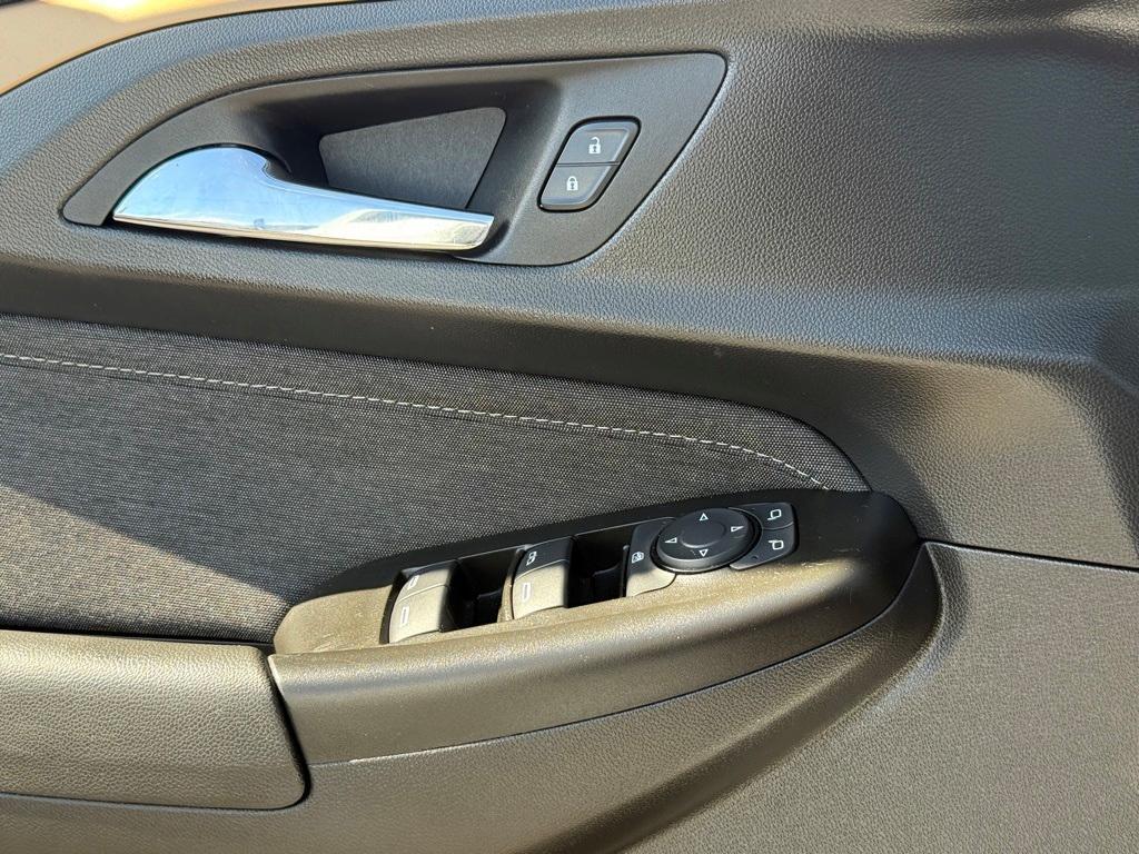 used 2023 Chevrolet TrailBlazer car, priced at $25,864