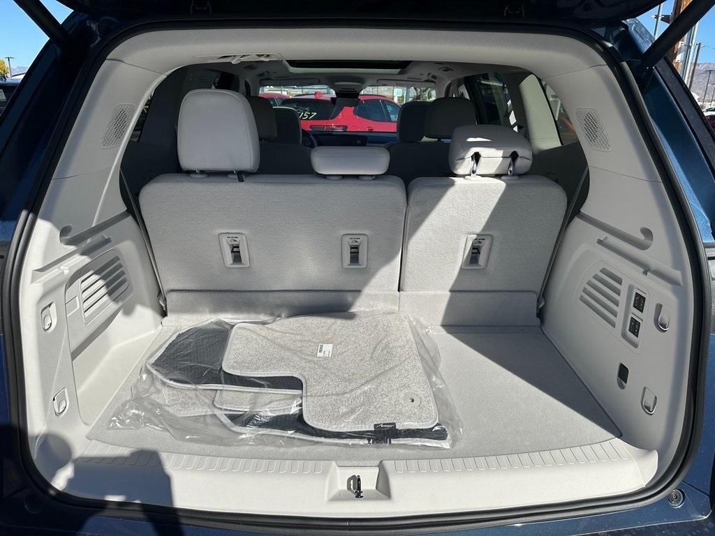 new 2026 Buick Enclave car