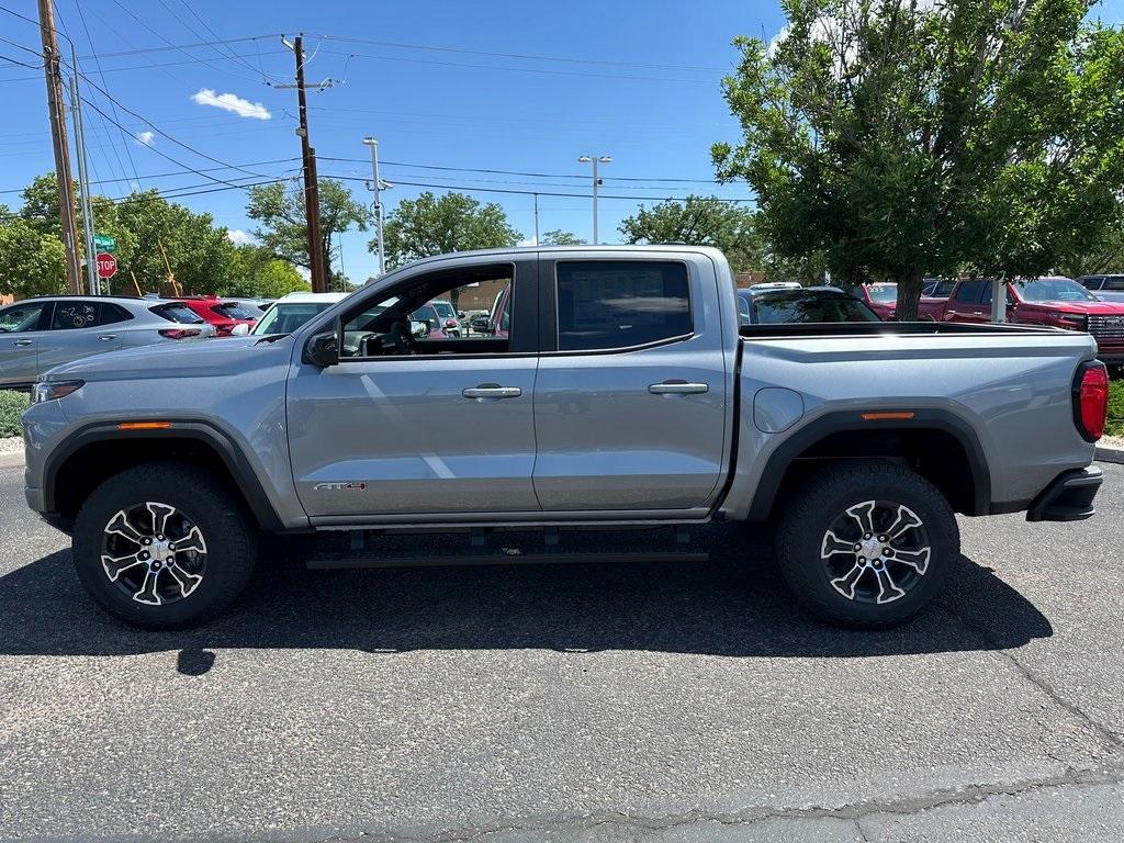 new 2025 GMC Canyon car