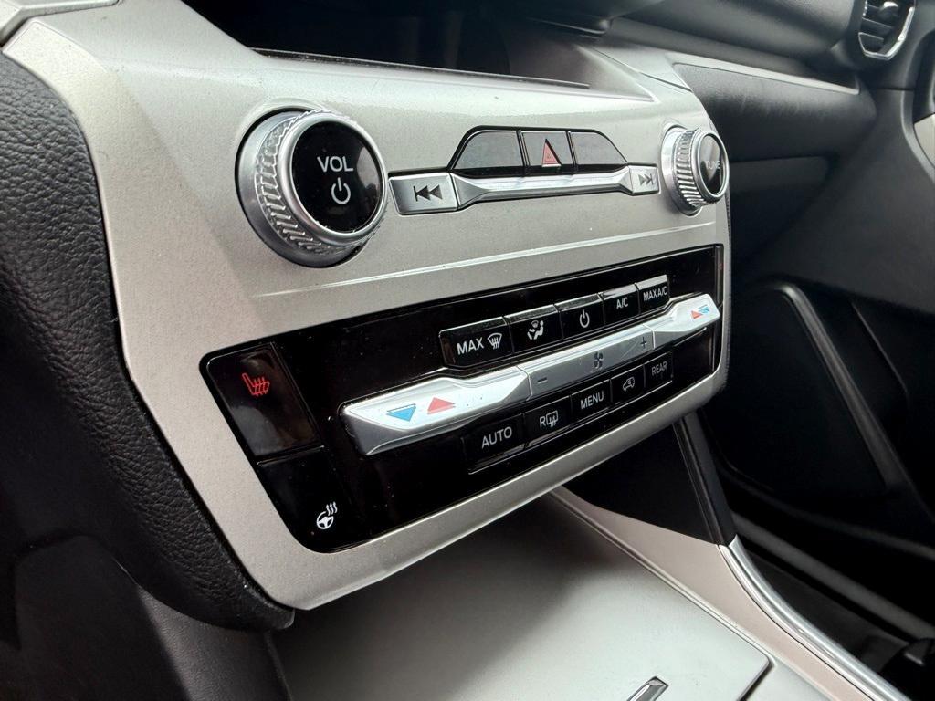 used 2022 Ford Explorer car, priced at $35,466