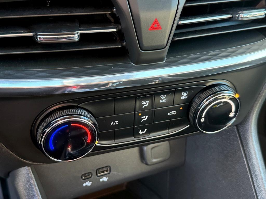 used 2025 Buick Encore GX car, priced at $26,995