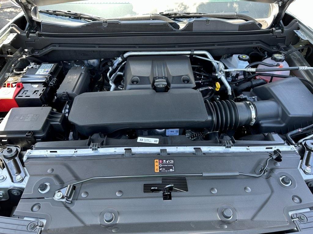 new 2025 GMC Canyon car