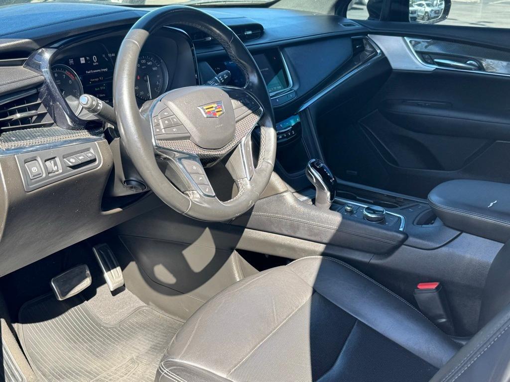 used 2021 Cadillac XT5 car, priced at $31,181
