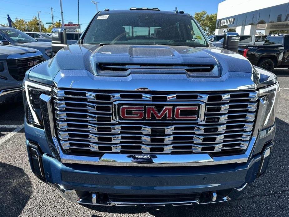 new 2025 GMC Sierra 2500 car, priced at $89,685