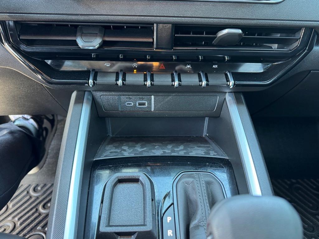 used 2024 Chevrolet Colorado car, priced at $35,024