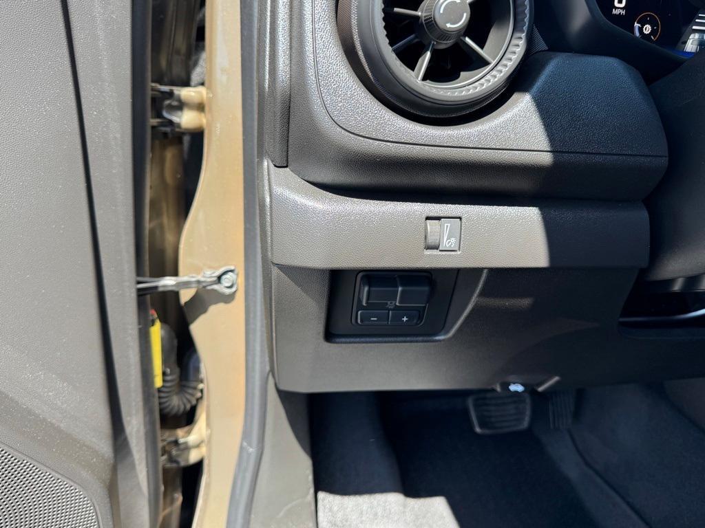 used 2024 Chevrolet Colorado car, priced at $35,024