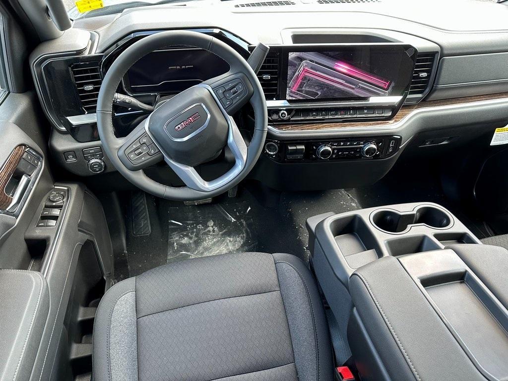 new 2025 GMC Sierra 1500 car