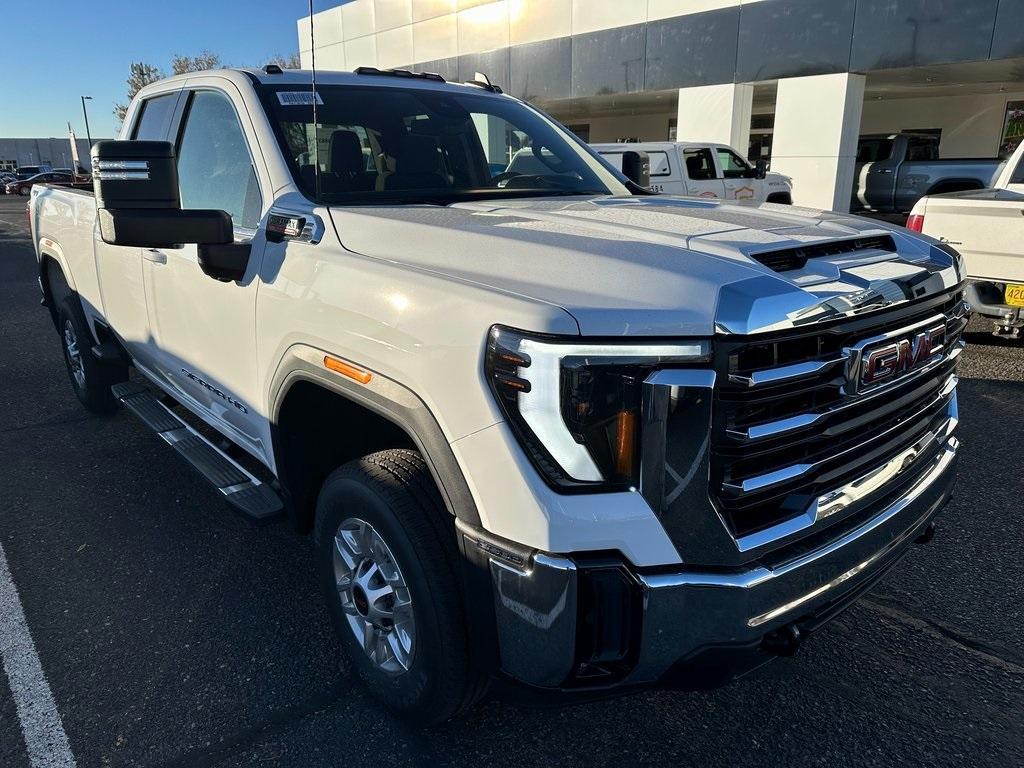 new 2025 GMC Sierra 2500 car, priced at $70,710