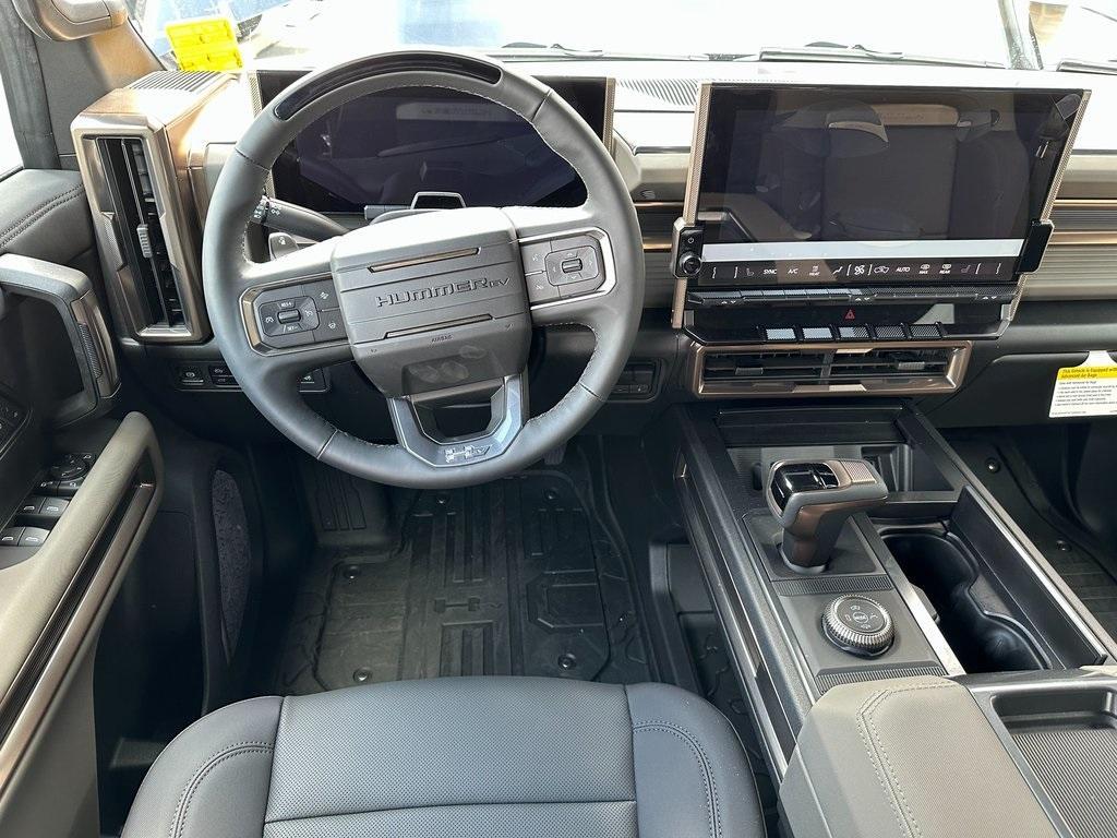 new 2025 GMC HUMMER EV Pickup car