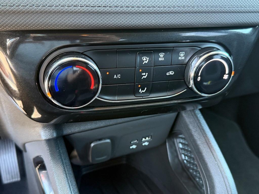 used 2024 Chevrolet TrailBlazer car, priced at $26,450