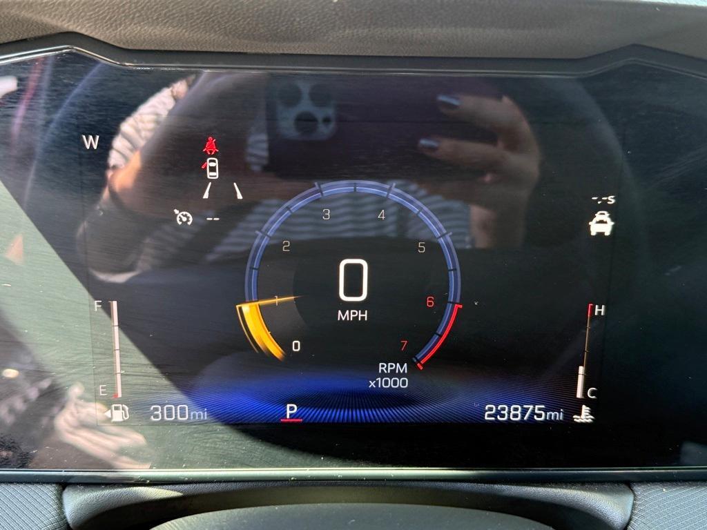 used 2024 Chevrolet TrailBlazer car, priced at $26,450