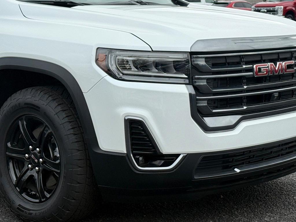 used 2023 GMC Acadia car, priced at $43,052