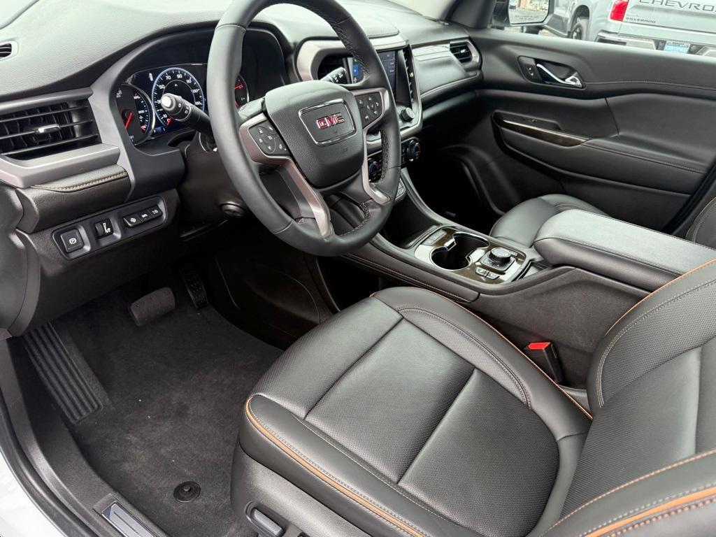 used 2023 GMC Acadia car, priced at $43,052