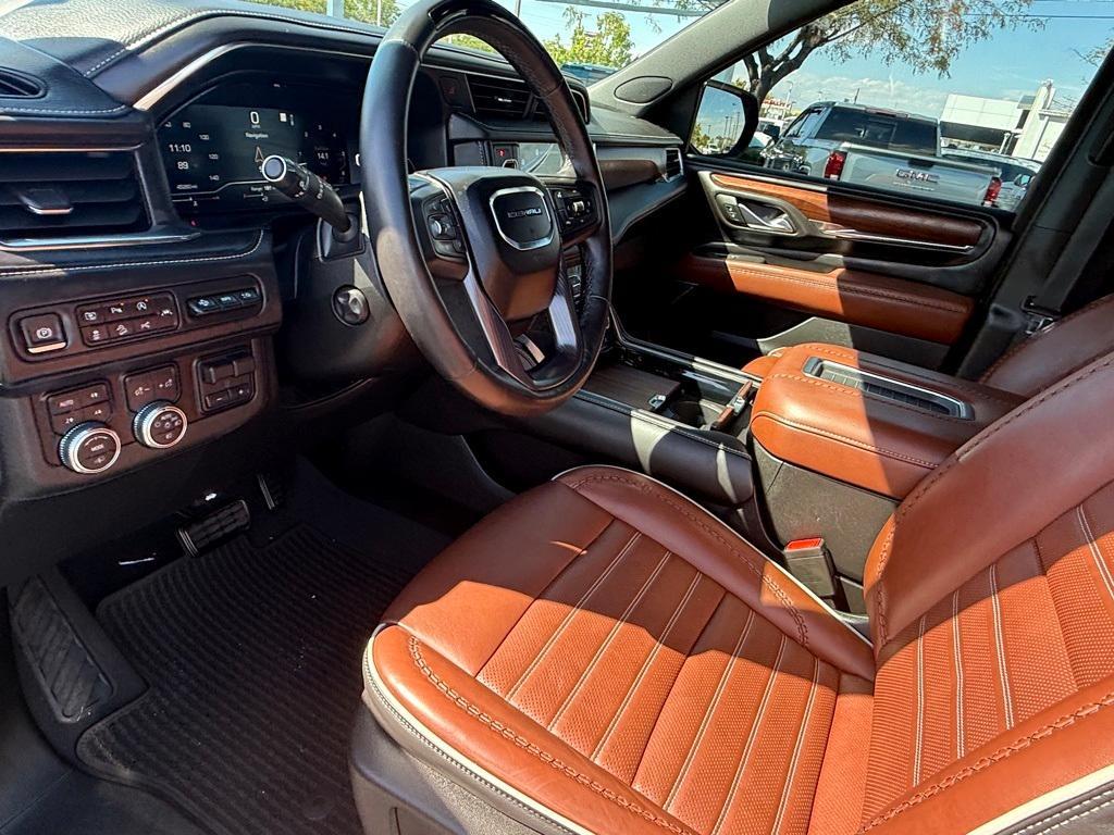 used 2023 GMC Yukon XL car, priced at $79,999