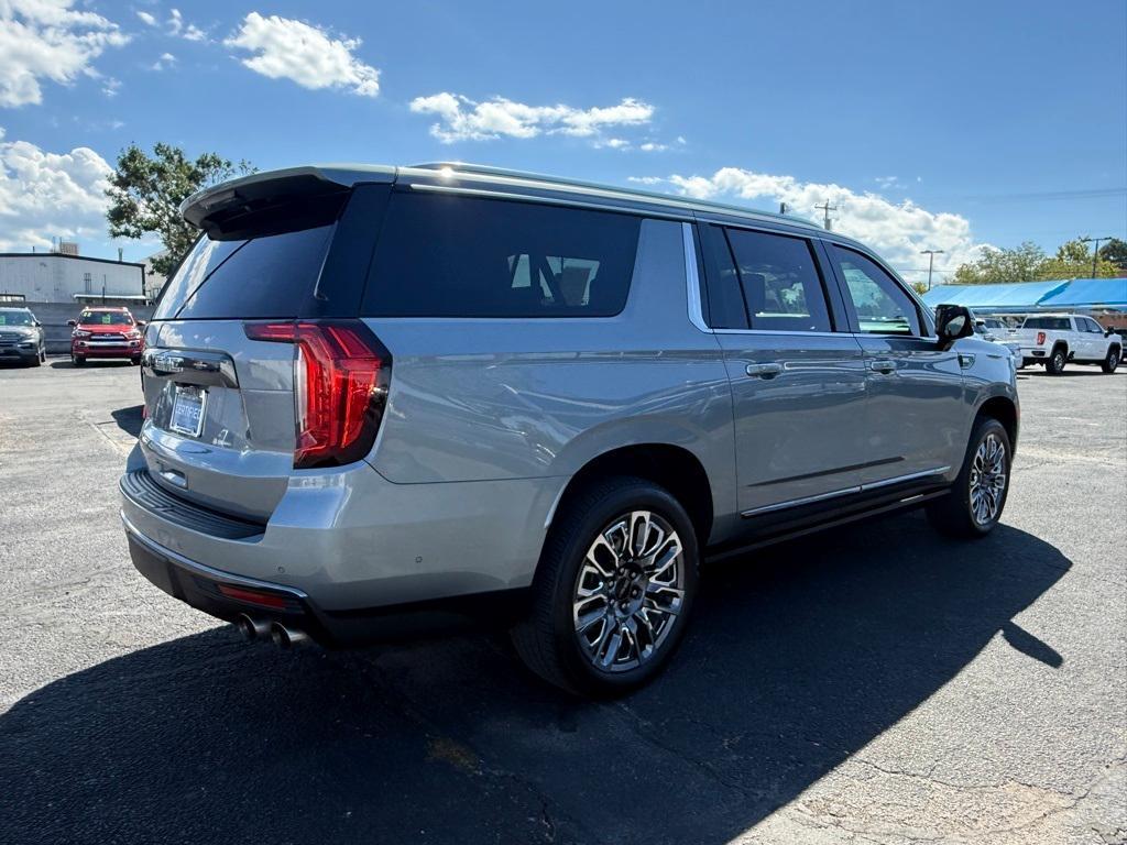used 2023 GMC Yukon XL car, priced at $79,999