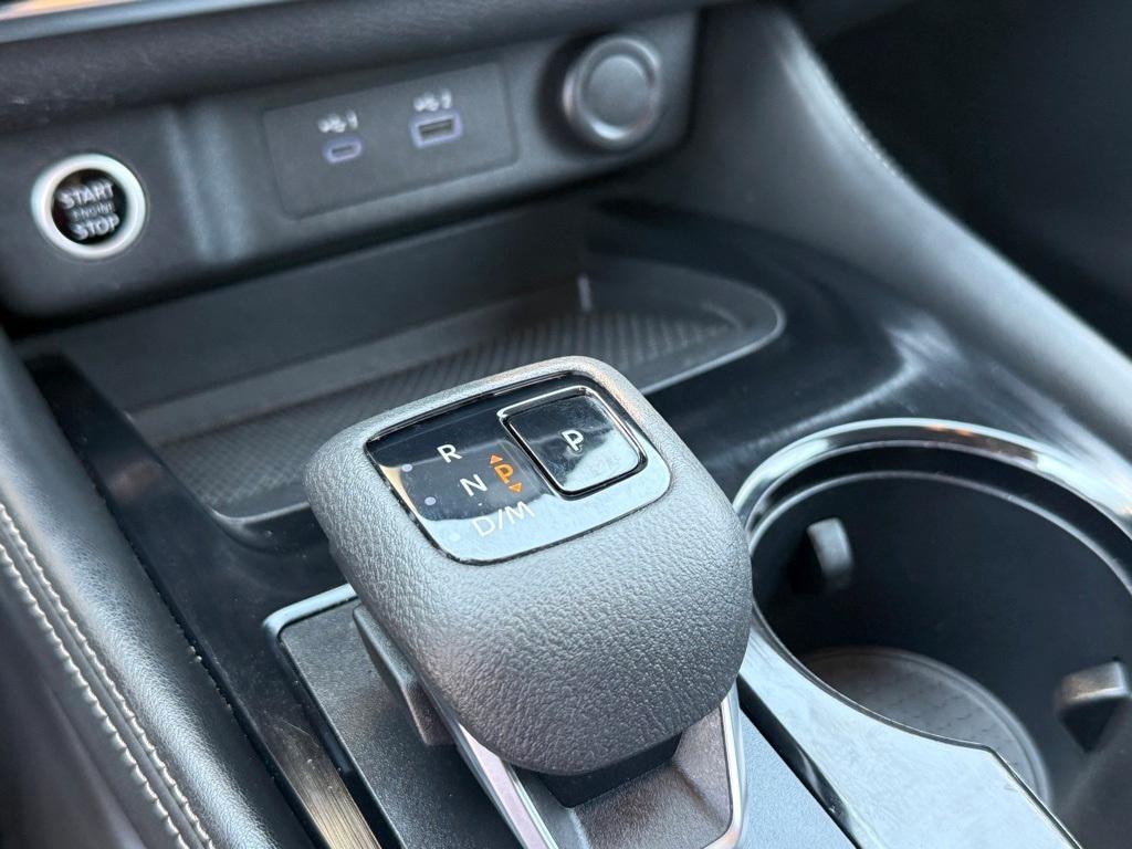 used 2022 Nissan Rogue car, priced at $26,567