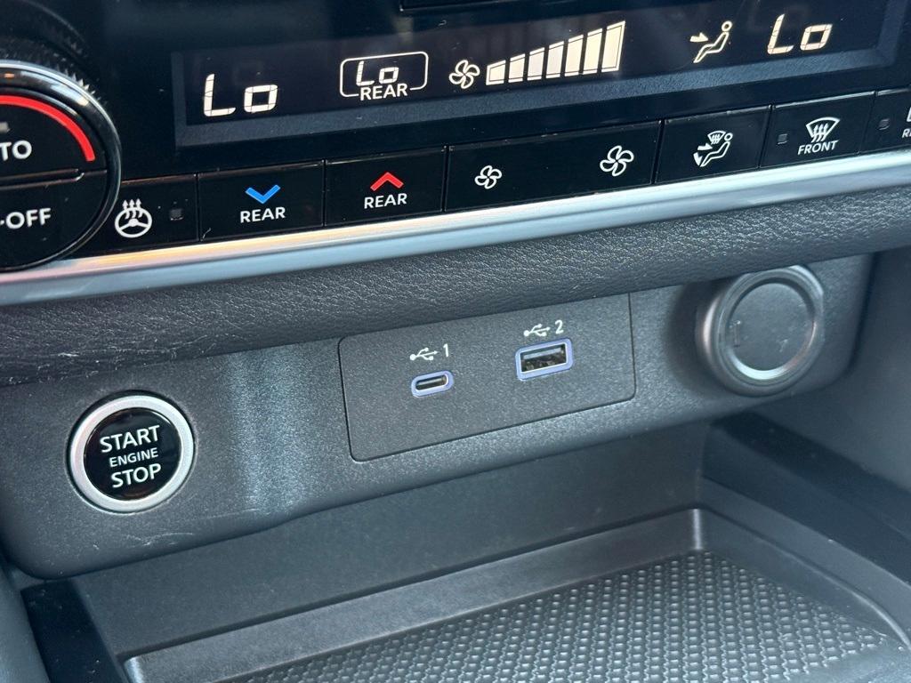 used 2022 Nissan Rogue car, priced at $26,567