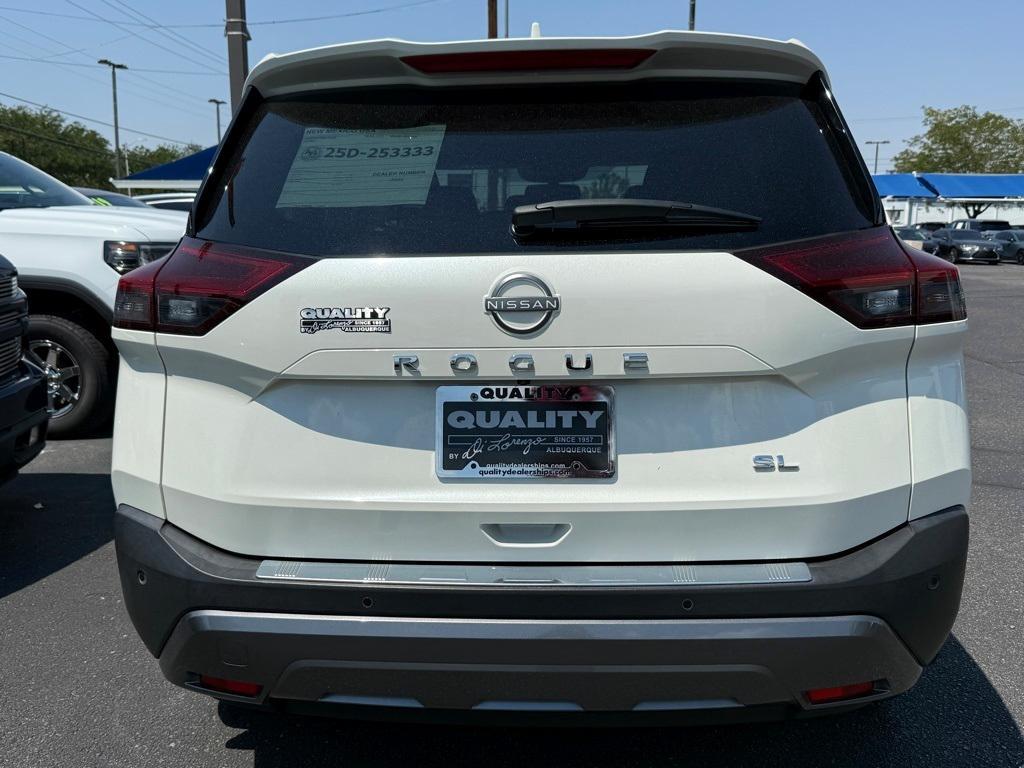 used 2022 Nissan Rogue car, priced at $26,567