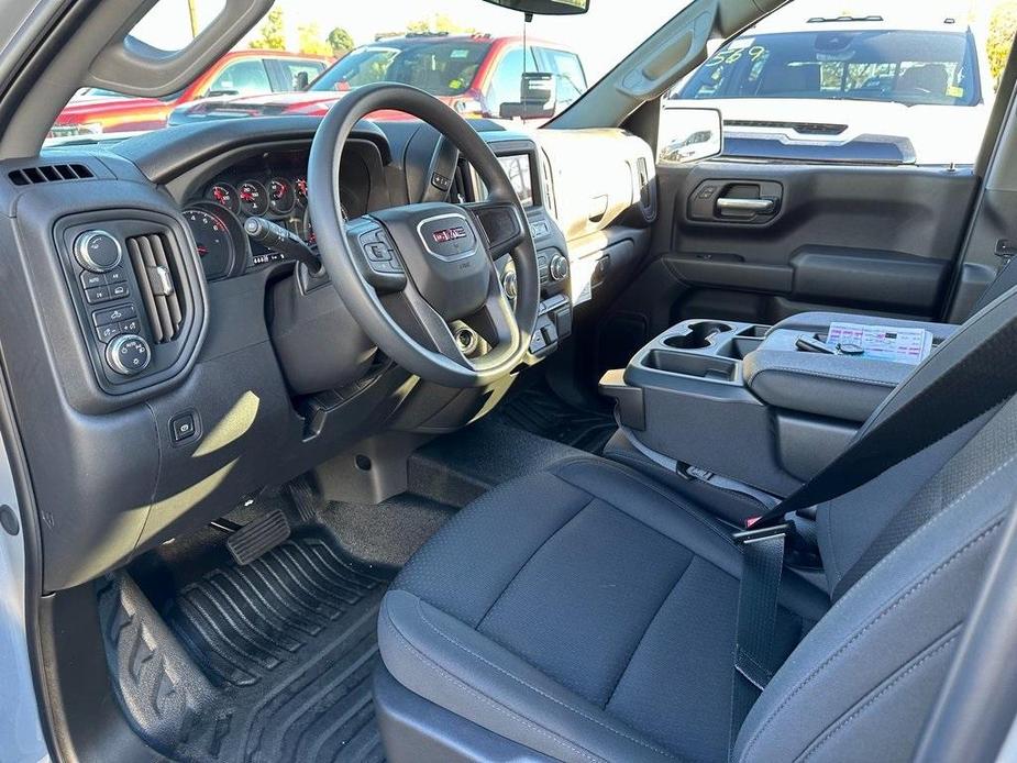 new 2025 GMC Sierra 1500 car, priced at $51,290