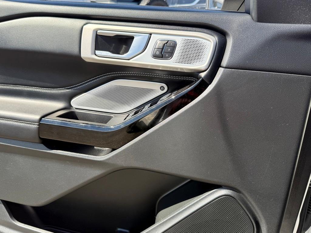 used 2022 Ford Explorer car, priced at $46,450