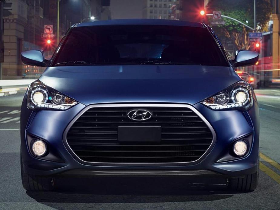 used 2016 Hyundai Veloster car