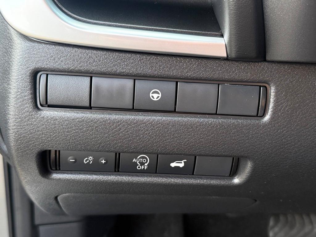 used 2023 Nissan Rogue car, priced at $27,634