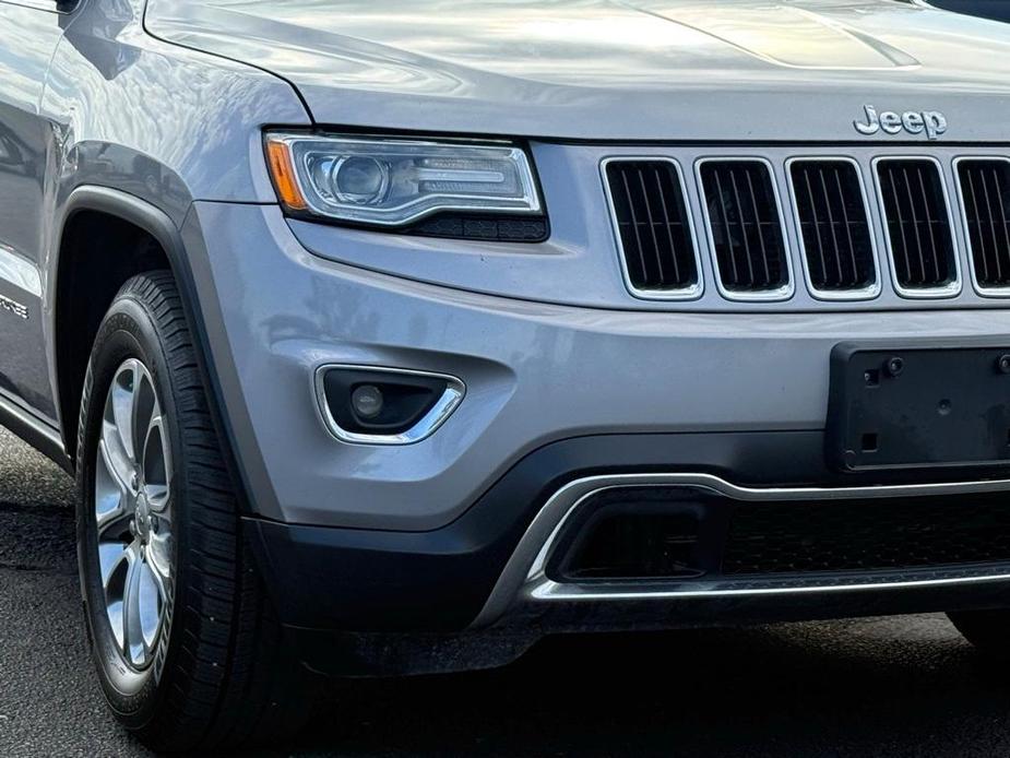 used 2015 Jeep Grand Cherokee car, priced at $22,985