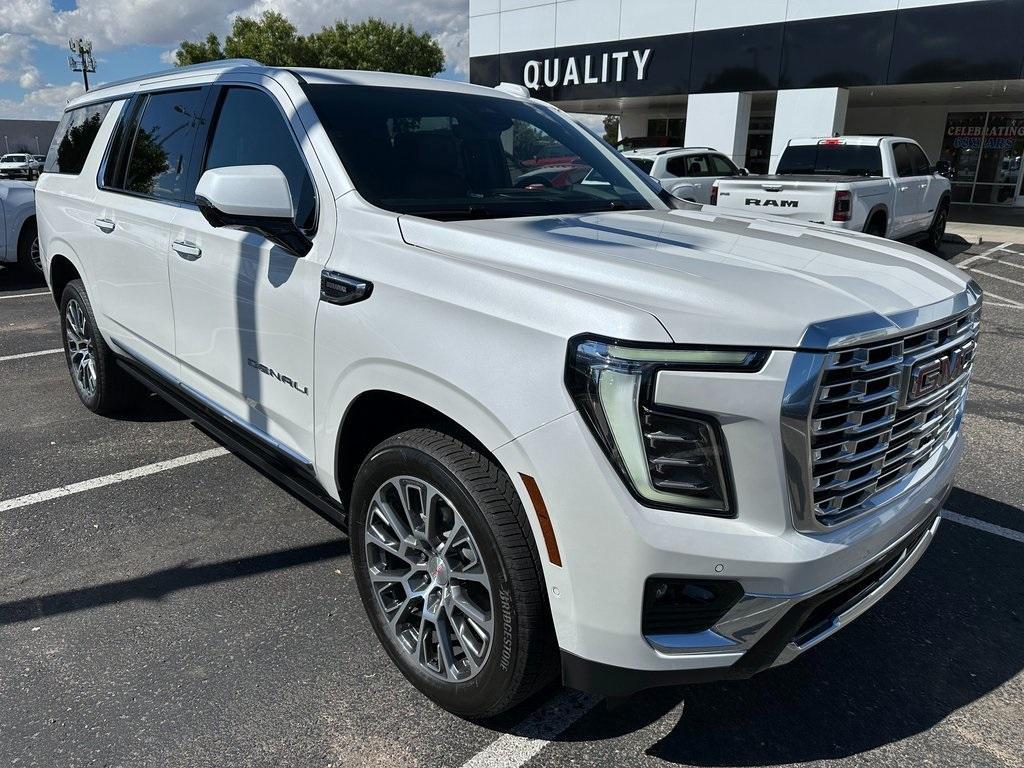 new 2025 GMC Yukon XL car, priced at $99,020