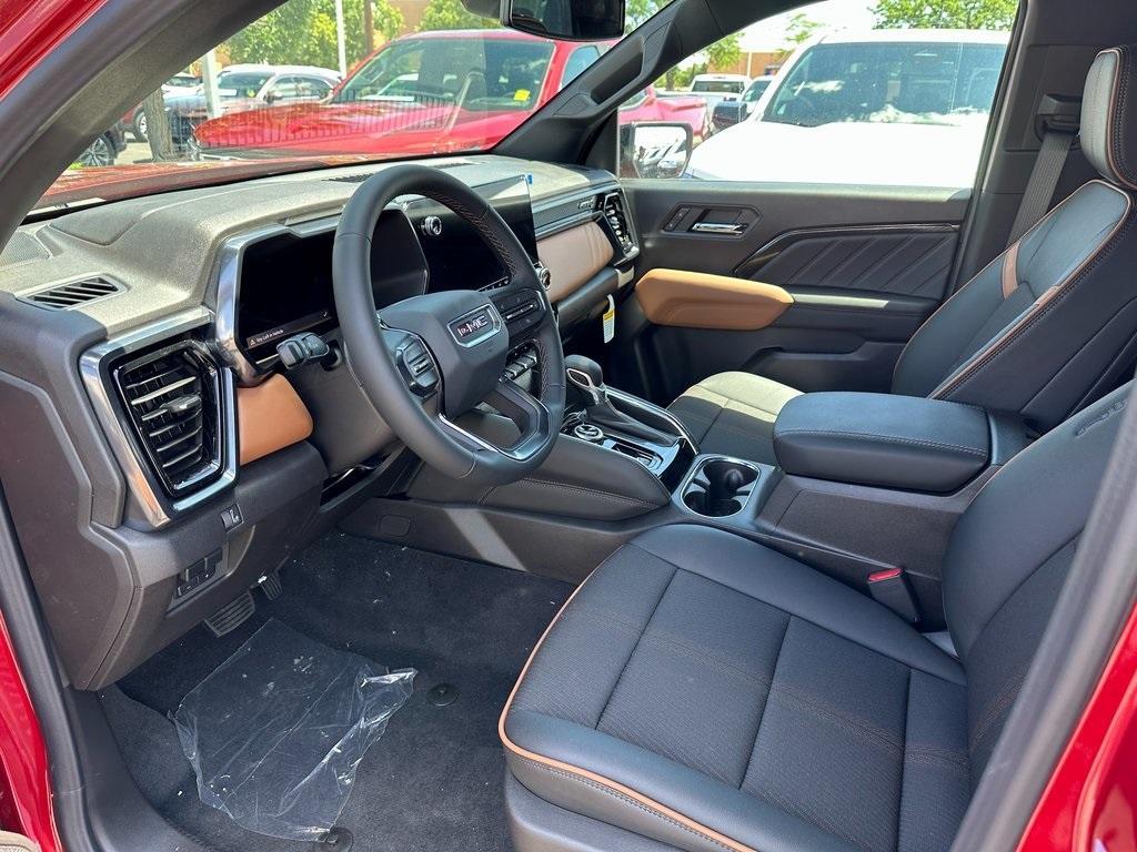 new 2025 GMC Canyon car