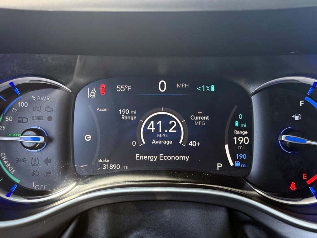 used 2023 Chrysler Pacifica Hybrid car, priced at $37,098