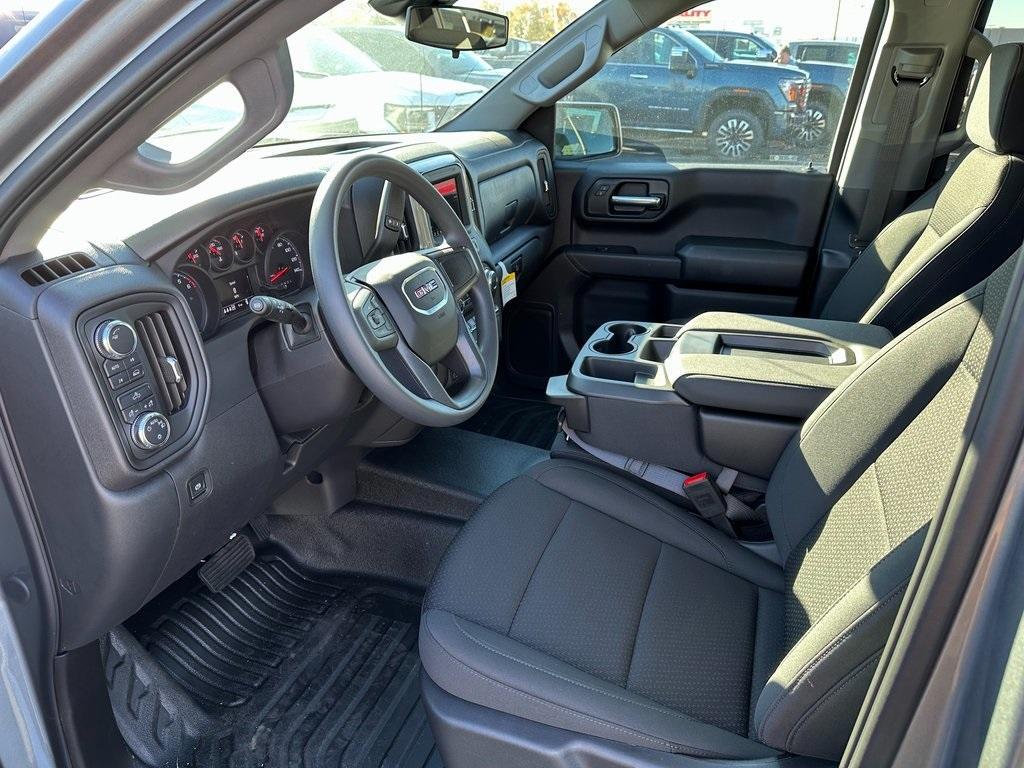 new 2025 GMC Sierra 1500 car, priced at $50,545