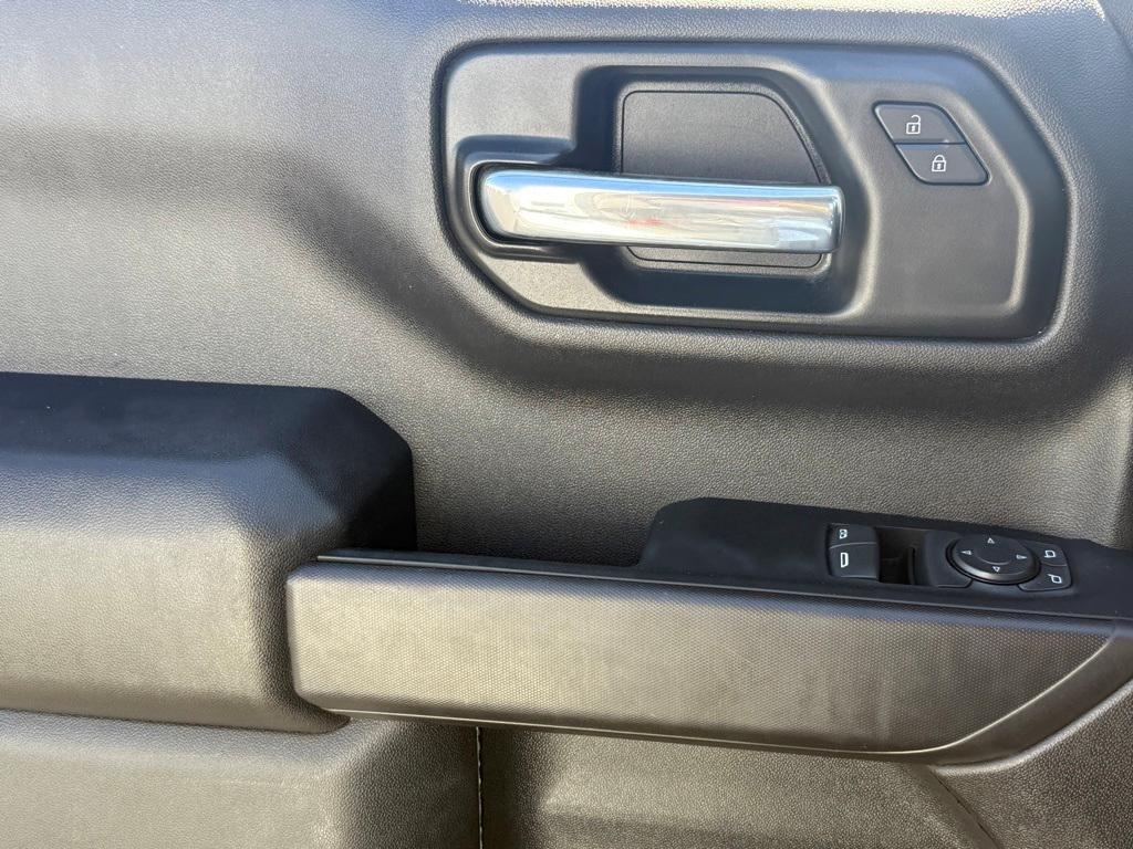 used 2024 Chevrolet Silverado 1500 car, priced at $34,995