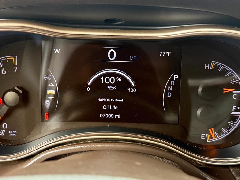 used 2017 Jeep Grand Cherokee car, priced at $20,252